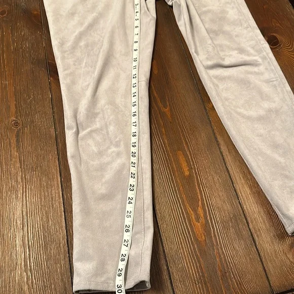 Chicos Women’s Stone Grey Faux Suede Pull On Pants - Picture 7 of 11